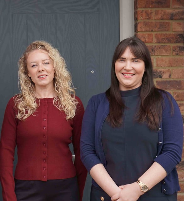 Emma W, Simon & Emma P – Outside Winchester #2-min 2-1